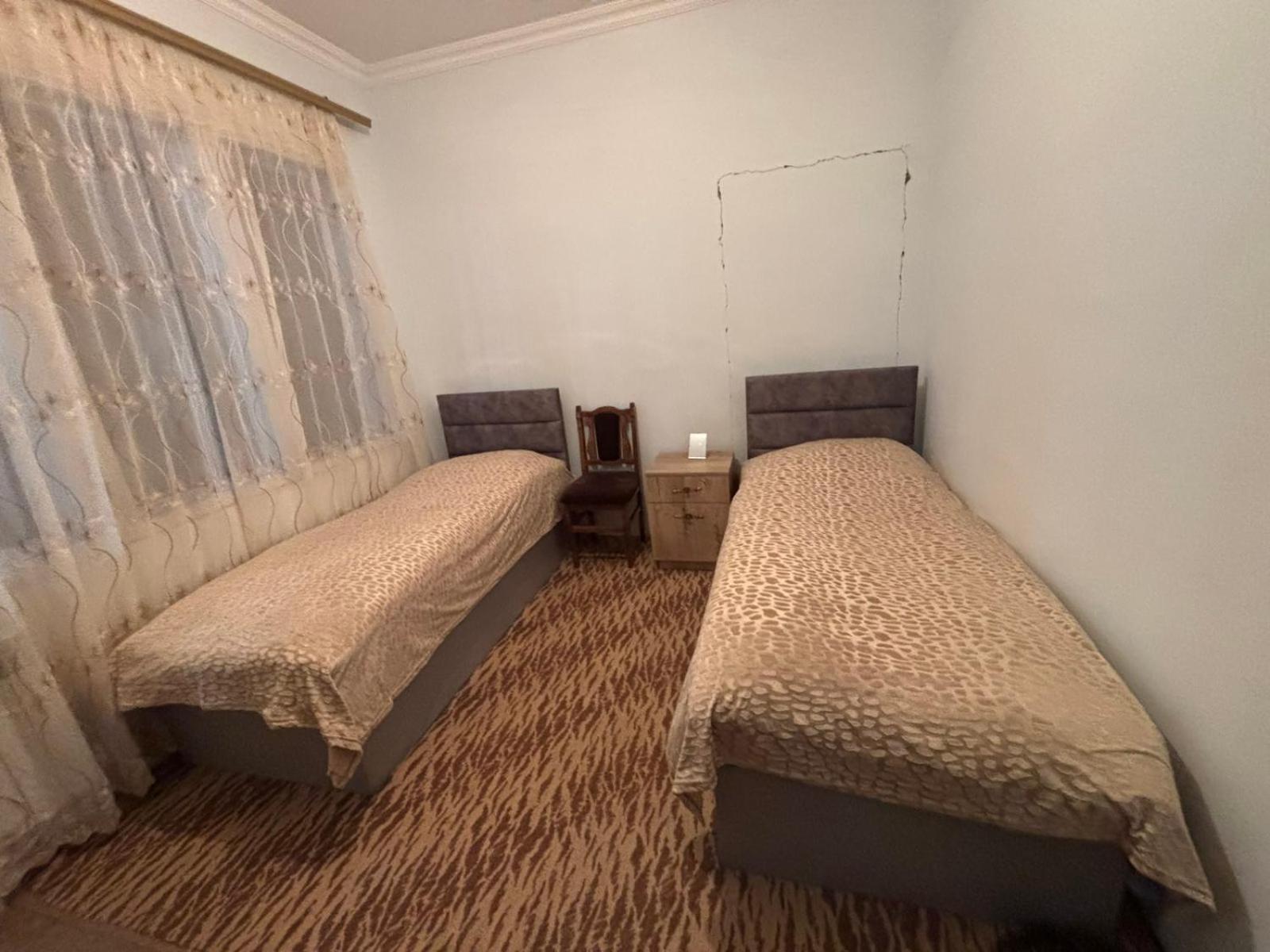 Saro B&B And Safari Tours Tat'ev Bagian luar foto