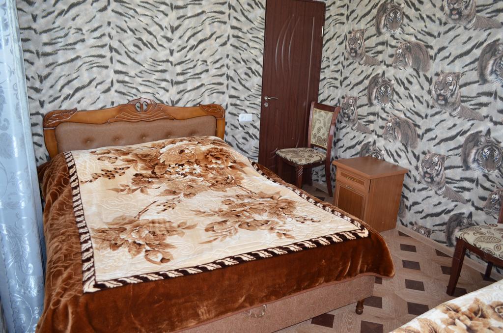 Saro B&B And Safari Tours Tat'ev Bagian luar foto