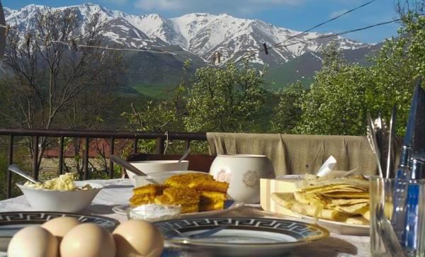 Saro B&B And Safari Tours Tat'ev Bagian luar foto