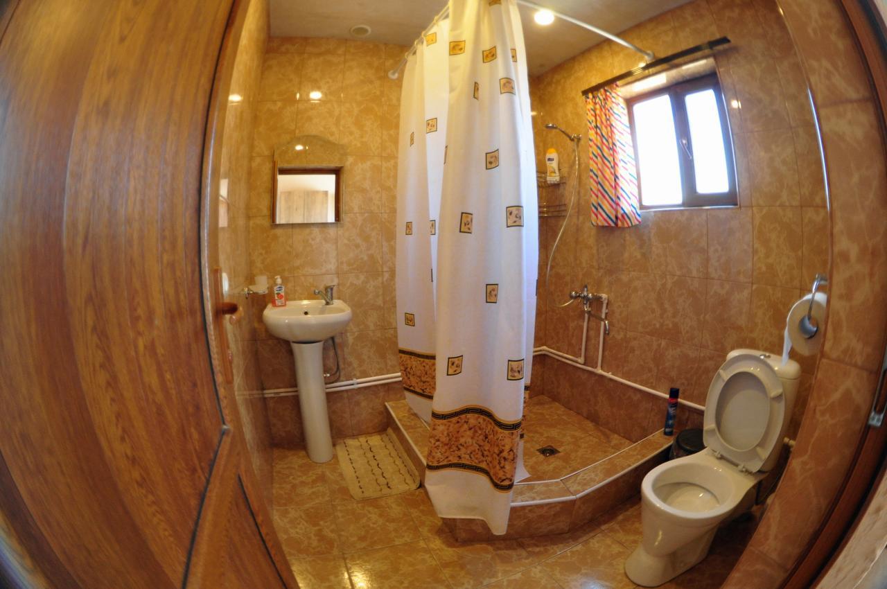 Saro B&B And Safari Tours Tat'ev Bagian luar foto